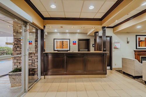 SureStay Plus by Best Western Coquitlam